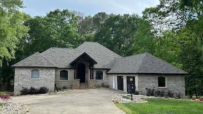 Four Seasons Roofing